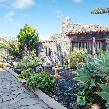 Estudio Cardon * ארונה